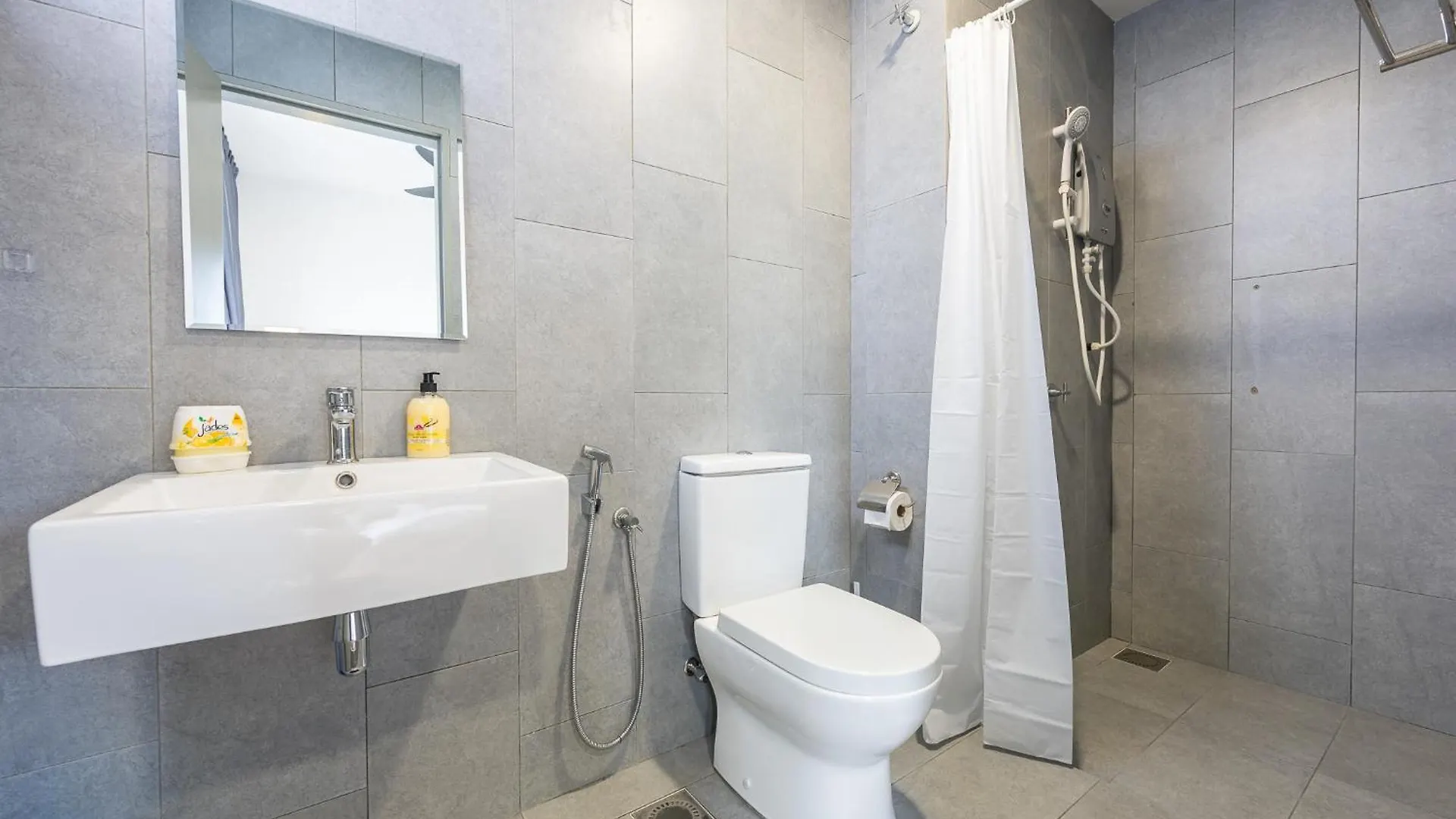 M Vertica Near Sunway Velocity By Gl Staycation Kuala Lumpur 0*,