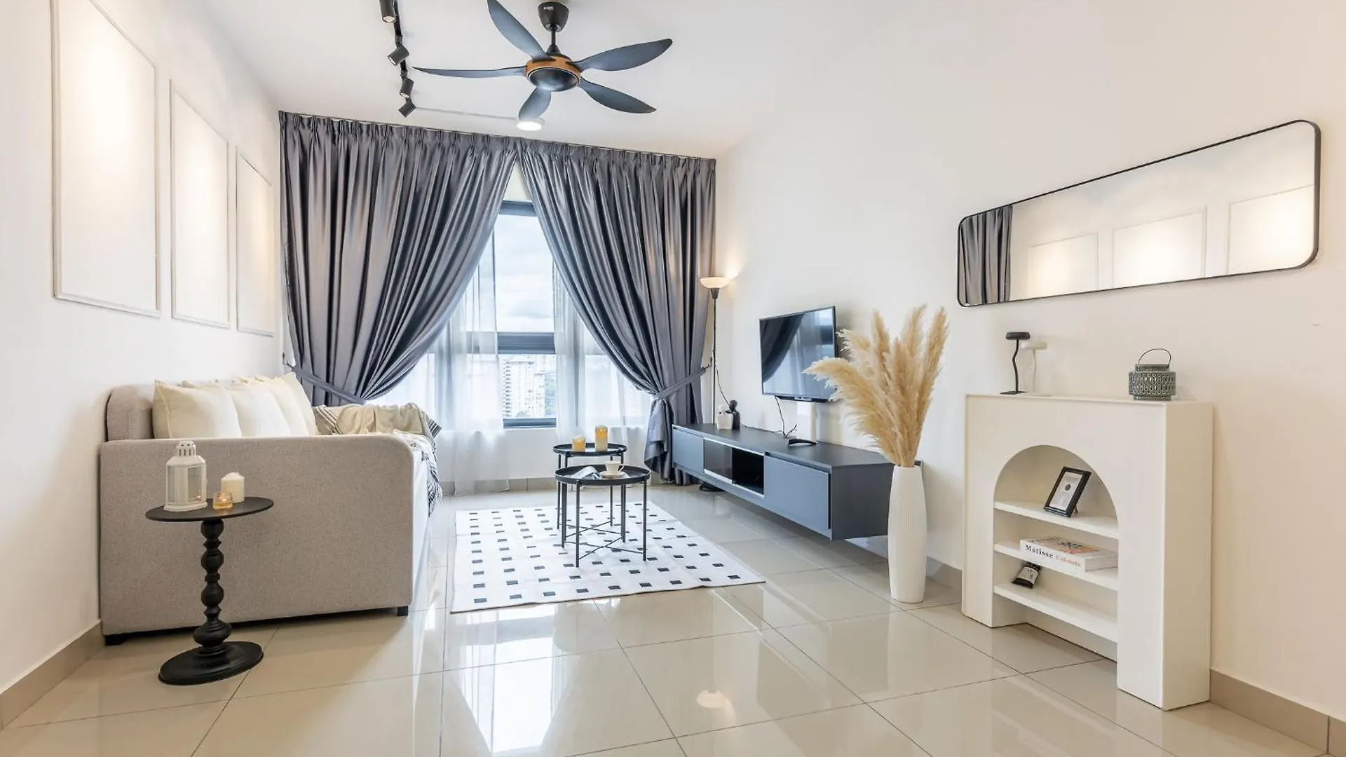 M Vertica Near Sunway Velocity By Gl Staycation Kuala Lumpur Apartment